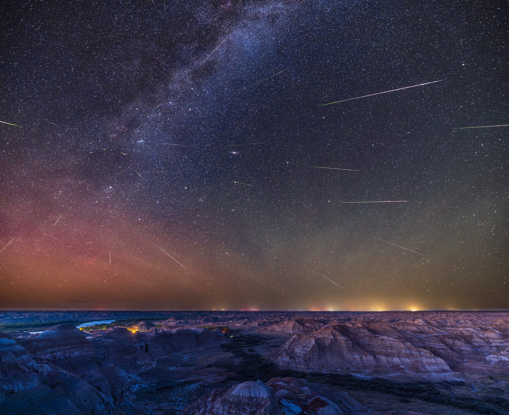 Planet Conjunction and the Perseids – Simulation Curriculum Corp.