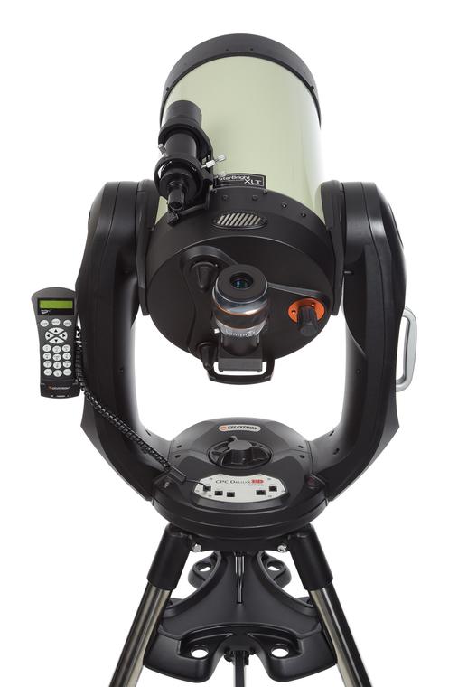 Celestron CPC Deluxe EdgeHD 1100 Bundle